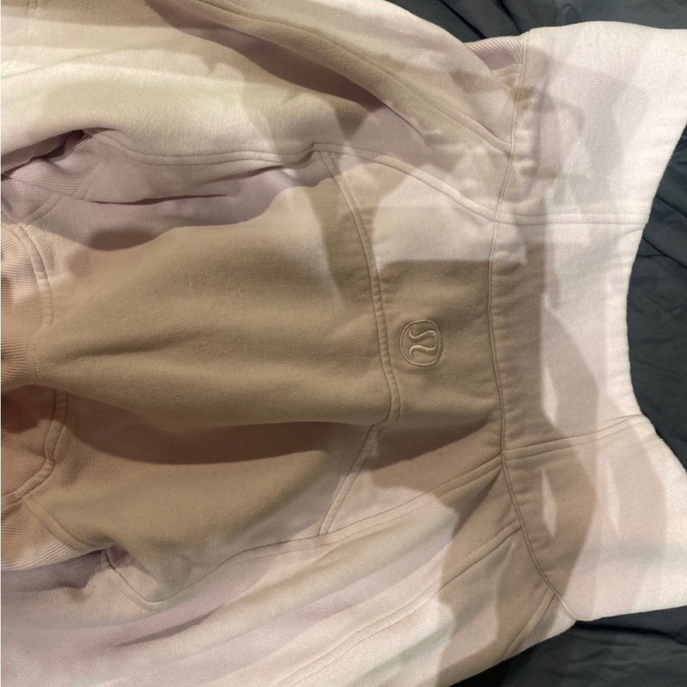 Lululemon scuba in pink